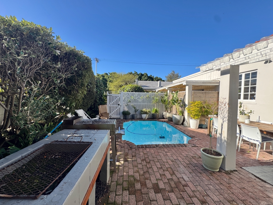 To Let 2 Bedroom Property for Rent in Claremont Upper Western Cape